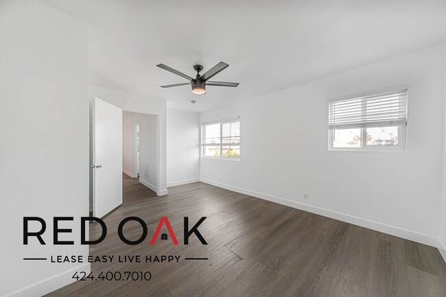 Building Photo - 619 N Kingsley Dr