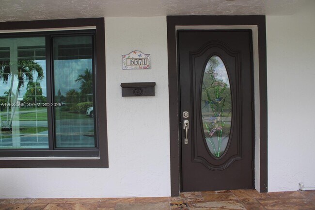 Foto del edificio - 6371 SW 109th Ct