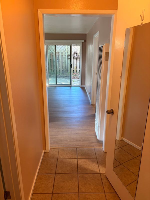 Foto del edificio - 407 Maple St