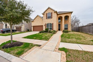 Building Photo - 4510 Shaded Arbor Way