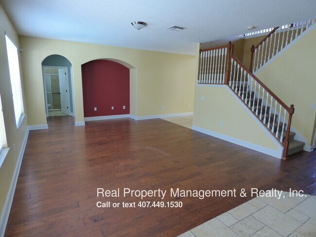 Building Photo - 6 BR / 4.5 BA Home In Westyn Bay