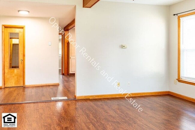 Foto del edificio - 604 E 9th St