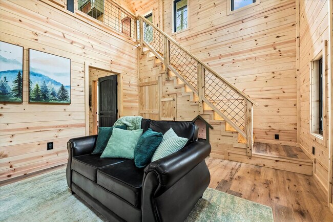 Building Photo - 152 Baxter Rd