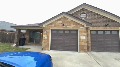 Building Photo - 2201 Bachelor Button Blvd