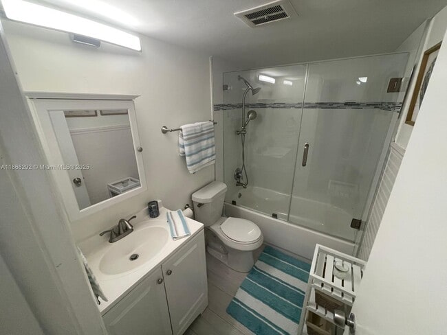 Foto del edificio - 7477 SW 82nd St