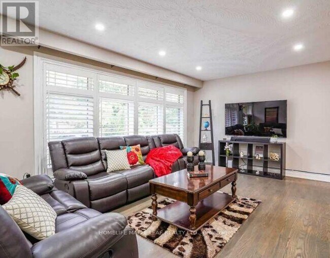 Photo du bâtiment - 6 Gretna Dr