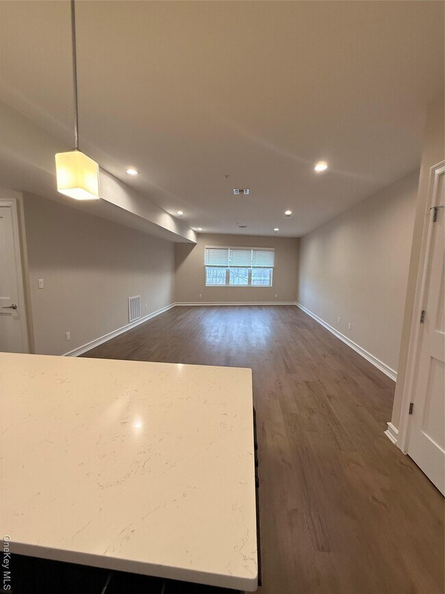 Foto del edificio - 122 Greenwich Ave