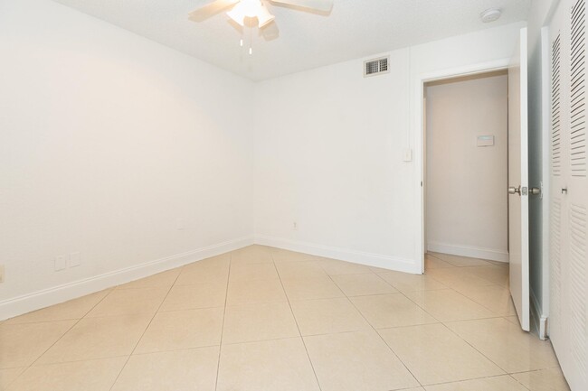 Building Photo - 9981 W Atlantic Blvd