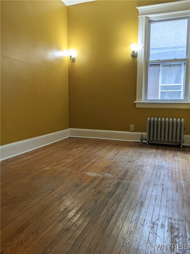 Foto del edificio - 1582 Delaware Ave