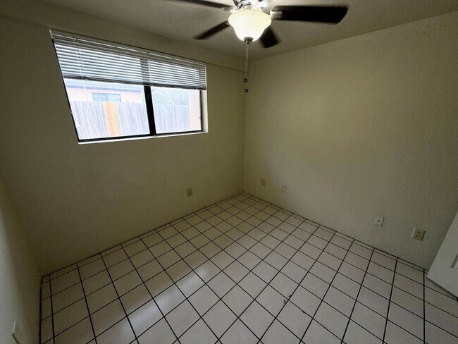 Foto del edificio - 4443 S 4th Ave