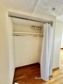 Foto del edificio - 1110 Commonwealth Ave