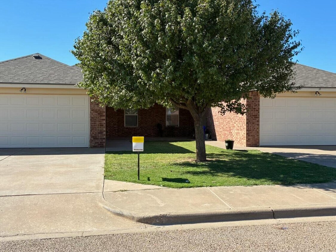 Foto principal - 6305 34th Pl
