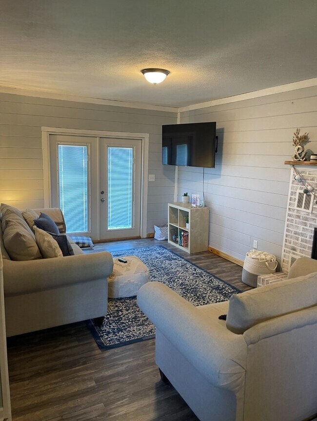 Foto del edificio - 350 Henry St NW