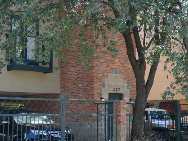 Foto principal - 914 W 22nd St