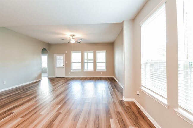 Foto del edificio - 28057 Dove Chase Dr