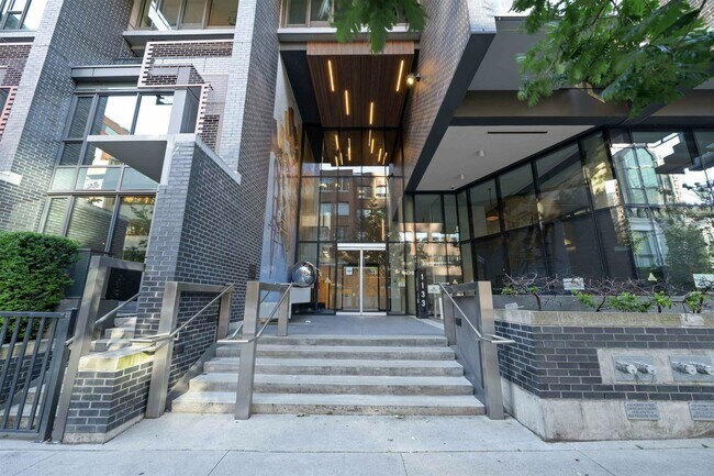 Photo du bâtiment - 1133 Hornby St
