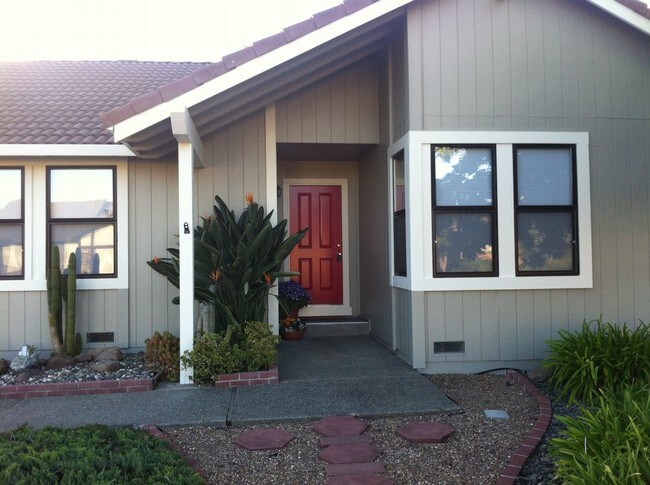 Building Photo - 1178 Lea Dr