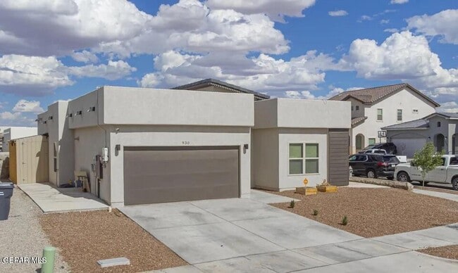 Building Photo - 930 Bicknor Pl