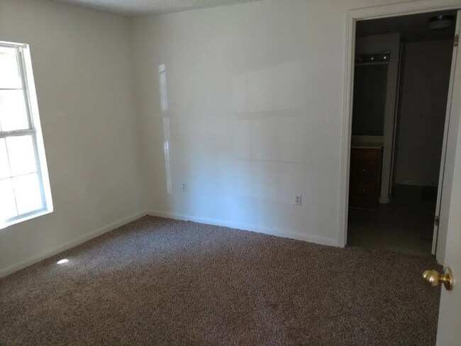 Foto del edificio - 1259 Oregon Ave