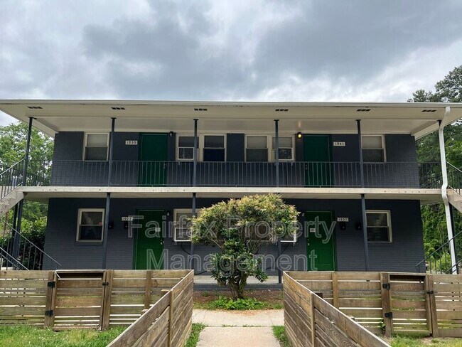 Foto del edificio - 1937 Morehead Ave