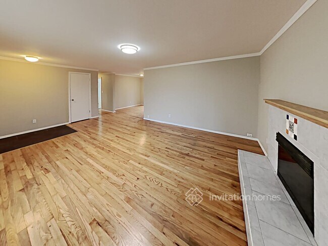 Building Photo - 2105 Bedal Ln