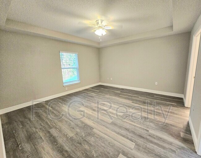 Foto del edificio - 6 Locust Run Ln