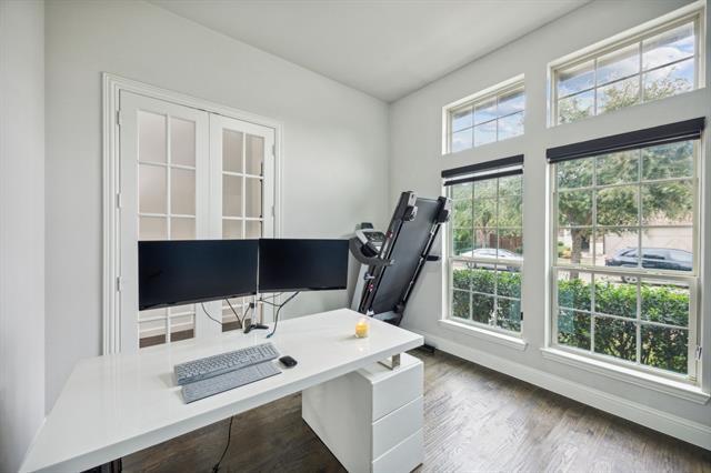 Foto del edificio - 5024 Amande Ave