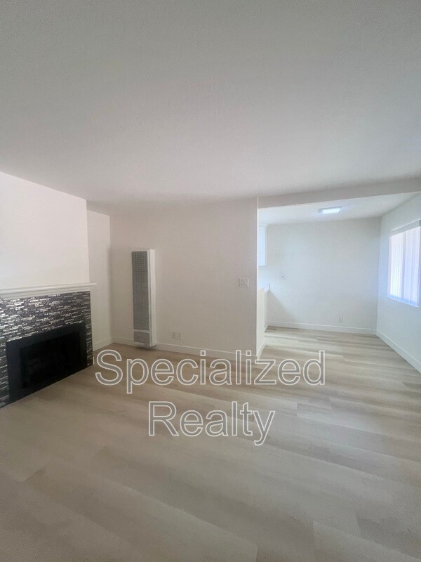 Foto del edificio - 14718 Sylvan St