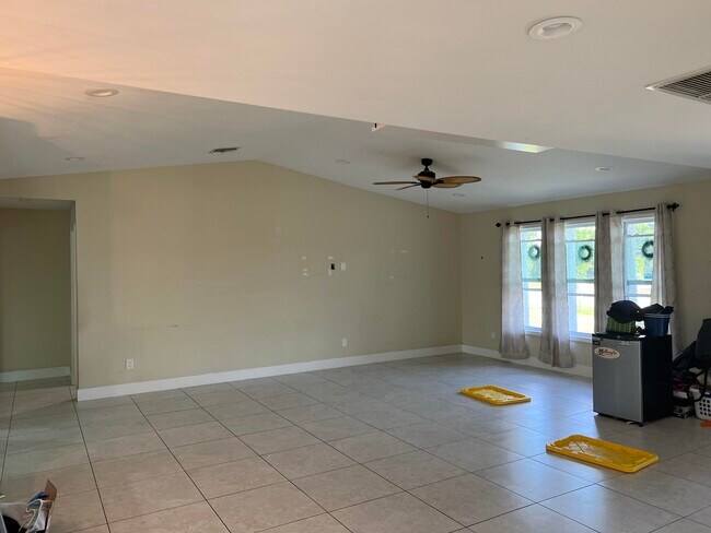 Building Photo - 1450 Old Cypress Trail