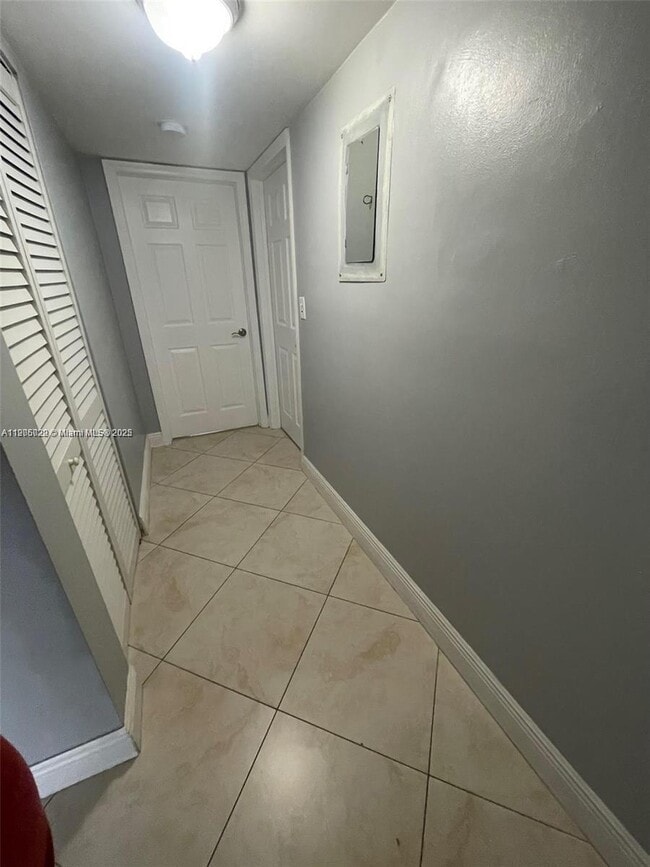 Foto del edificio - 10302 NW 9th St Cir