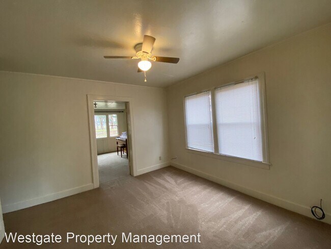 Foto del edificio - 2 br, 1 bath House - 8080 Valley Ford Road