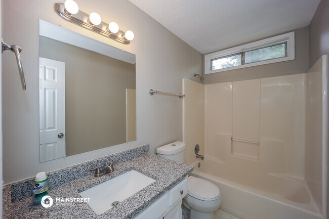 Building Photo - 3430 Rock Creek Dr