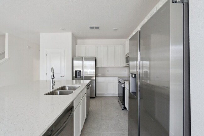 Building Photo - 4483 Monado Dr