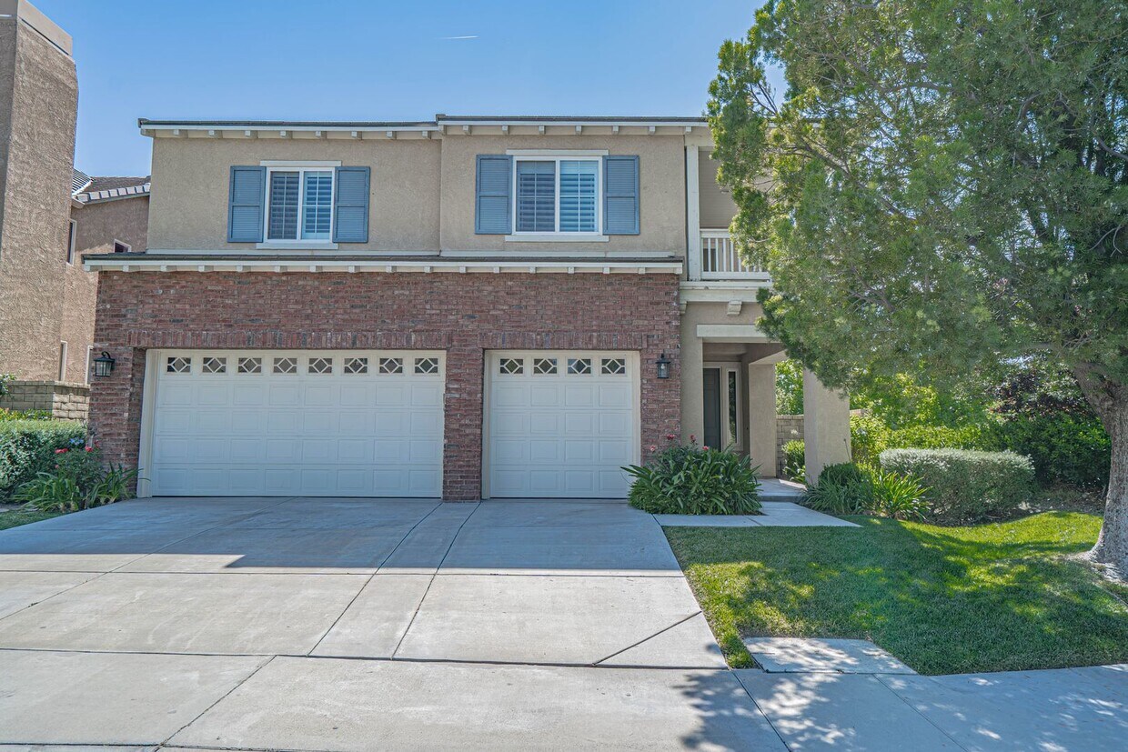 Foto principal - Fair Oaks 4 Bedroom House for Rent in Cany...