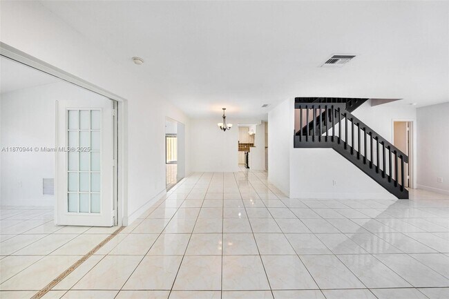 Foto del edificio - 15157 SW 95th St