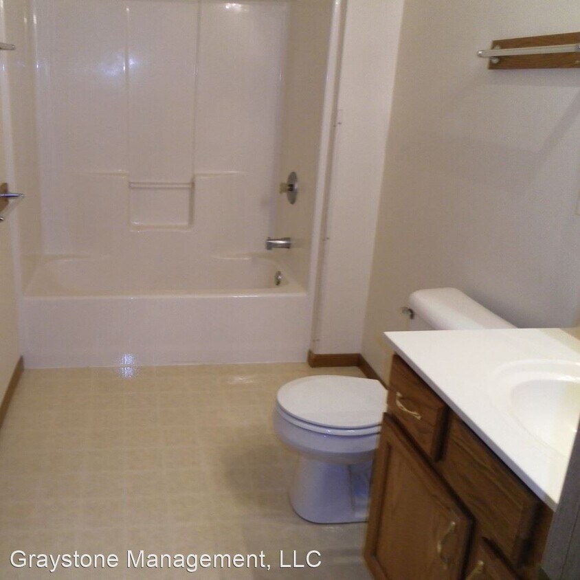 Building Photo - 1410 Glenn Pl