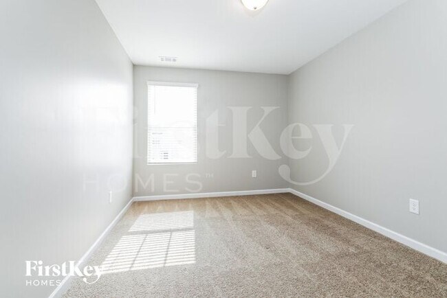 Foto del edificio - 2168 Hudson Dr