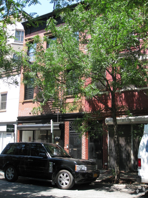 Building Photo - 82 Bond St