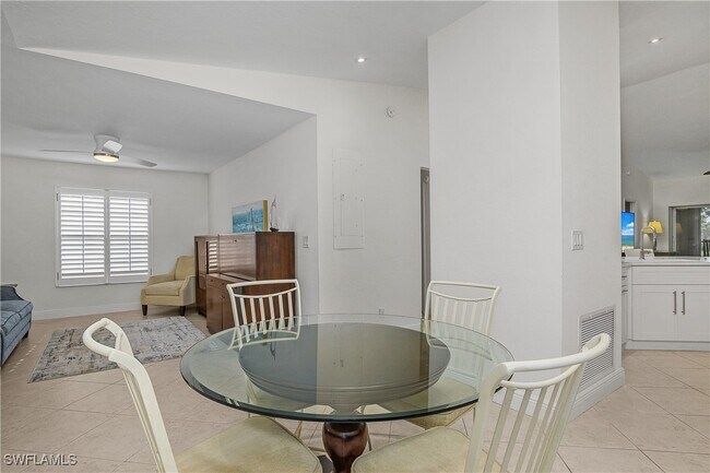 Foto del edificio - 853 Tanbark Dr