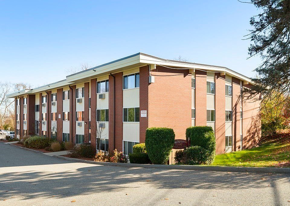 Photo - 74 Beach St (Woburn, MA)
