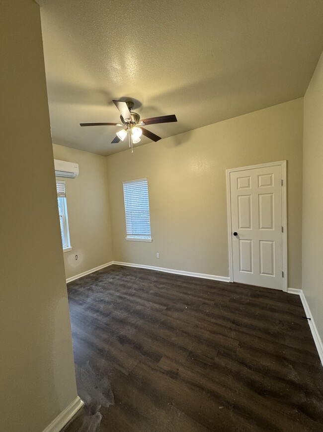 Living room - 2127 Avenue O