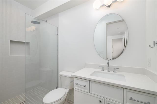 Foto del edificio - 4303 Cedar Springs Rd