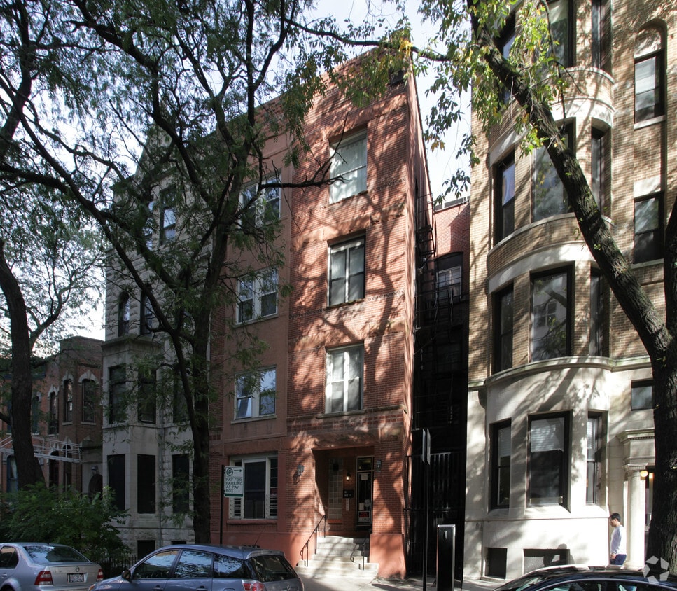 Building Photo - 14 W Chestnut St