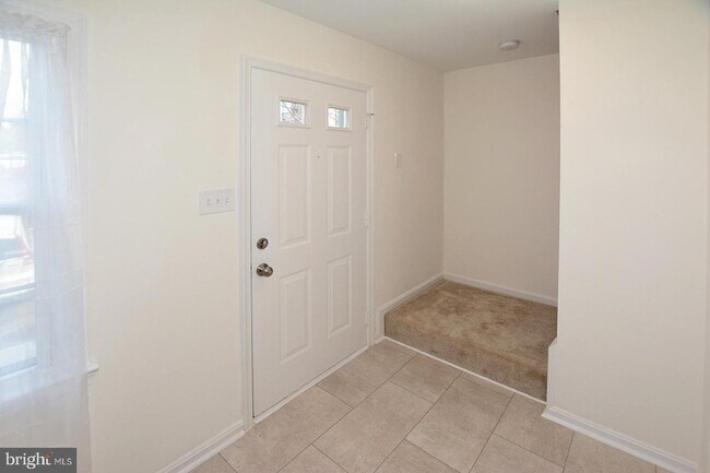 Foto del edificio - 9523 Poplar Leaf Ct