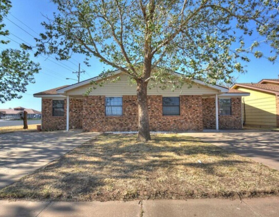Foto principal - 6501 21st St