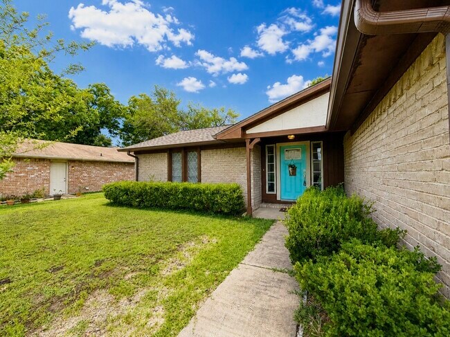 Building Photo - 22319 Merrymount Dr
