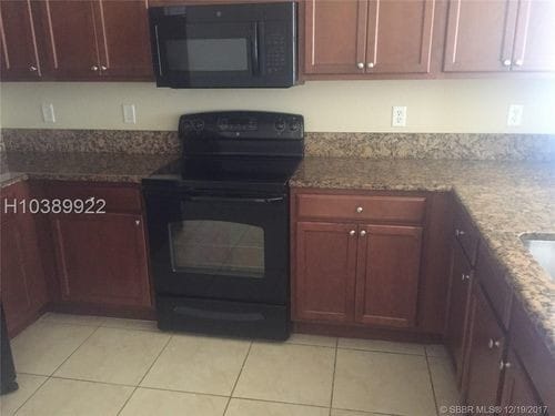 Building Photo - 11503 NW 89th St