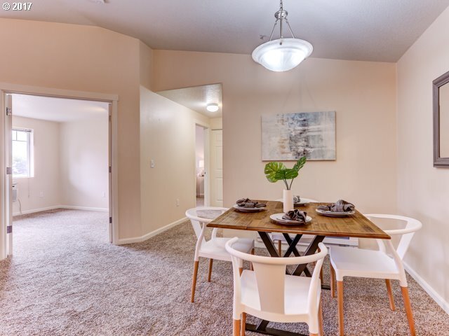 Foto del edificio - 770 NW 185th Ave