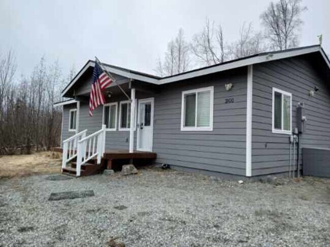 Foto del edificio - Three bedroom two bath home