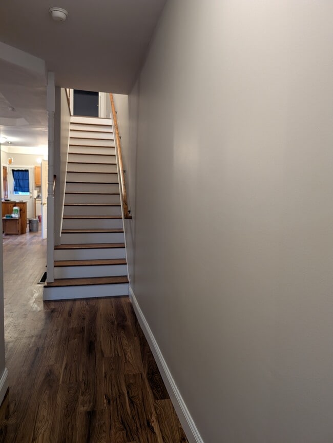 Building Photo - 46 N Fulton St